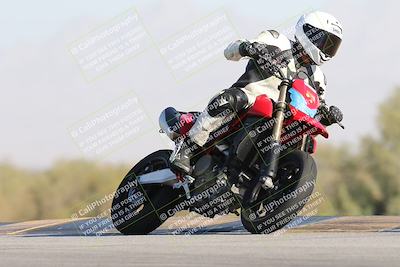 media/Dec-01-2025-Moto Forza (Mon) [[2daa91e15f]]/2-Intermediate Group/Session 2 Turn 9 Entry/